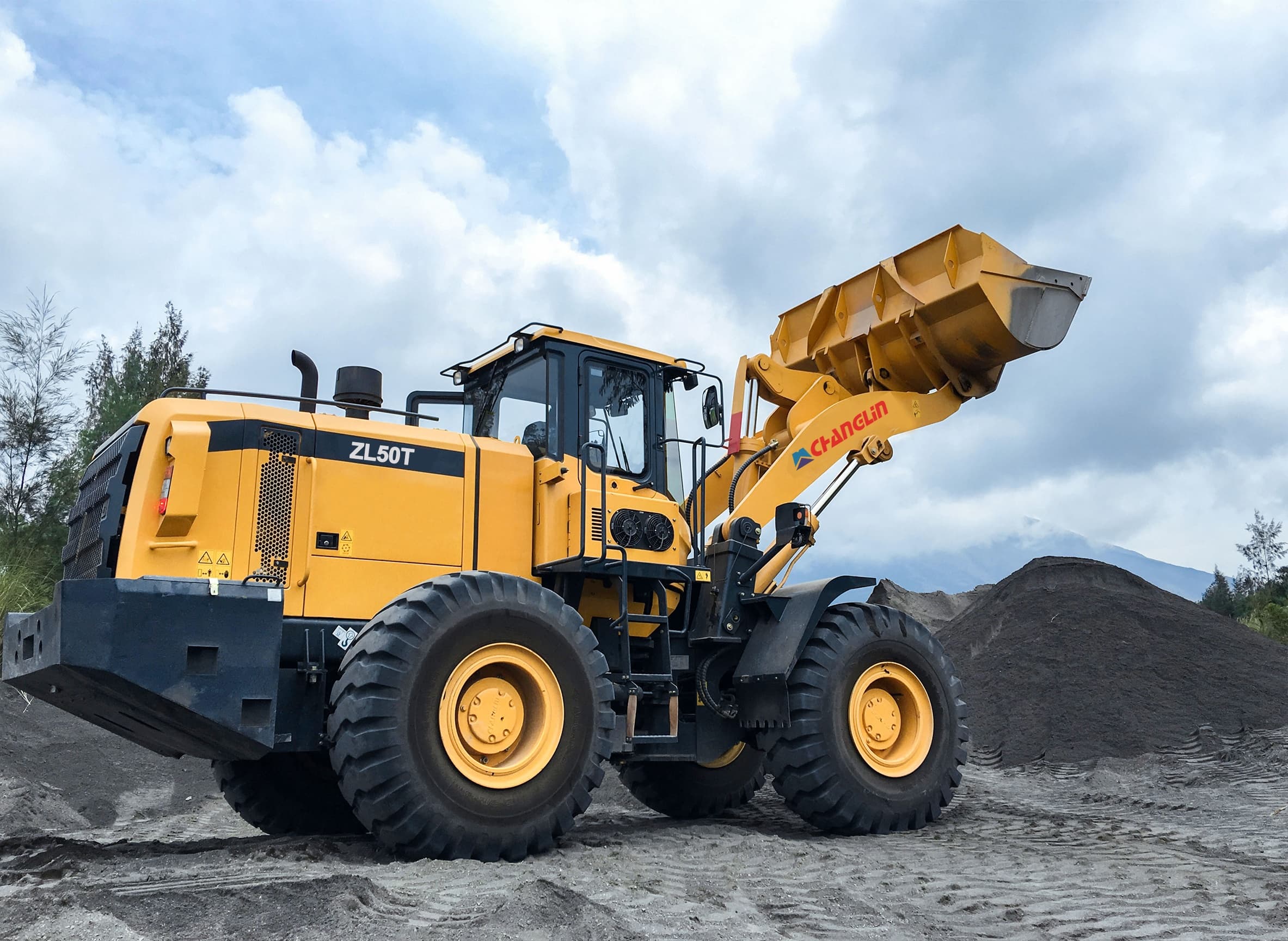 Eroberung von Häfen und Minen: Wie CHANGLIN ZL50T/ZL50H-Radlader schwierige Baustellen meistern